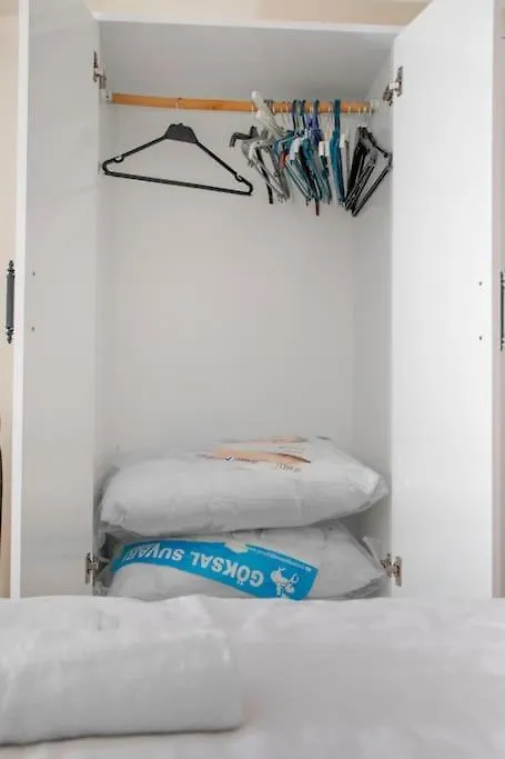 Large Central Apartment In A Quiet Area 40 Istanbul Turkey